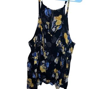 Size 3. Torrid top black with floral